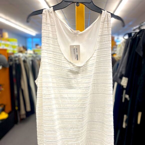 New 3X Laura Ashley white sleeveless top - Picture 1 of 6